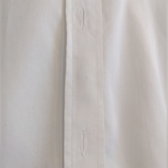 RW&CO. Button Down Dress Shirt, Pleat Details, White, Size M - Picture 11 of 12